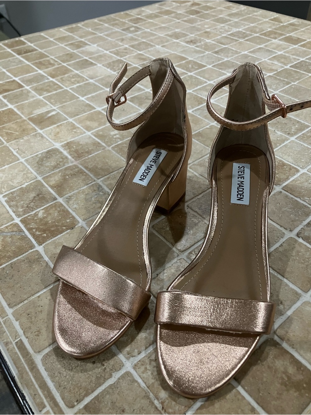 Steve Madden Irene Metallic Rose Gold Block Heel Sandals